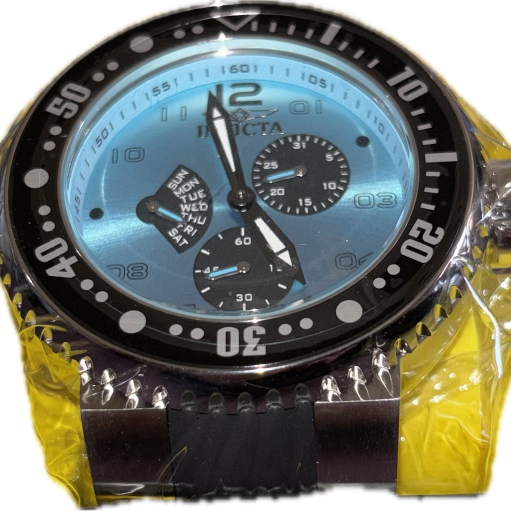 New Invicta Men’s Pro Diver Watch JUST IN TIME FOR FATHERS DAY!!